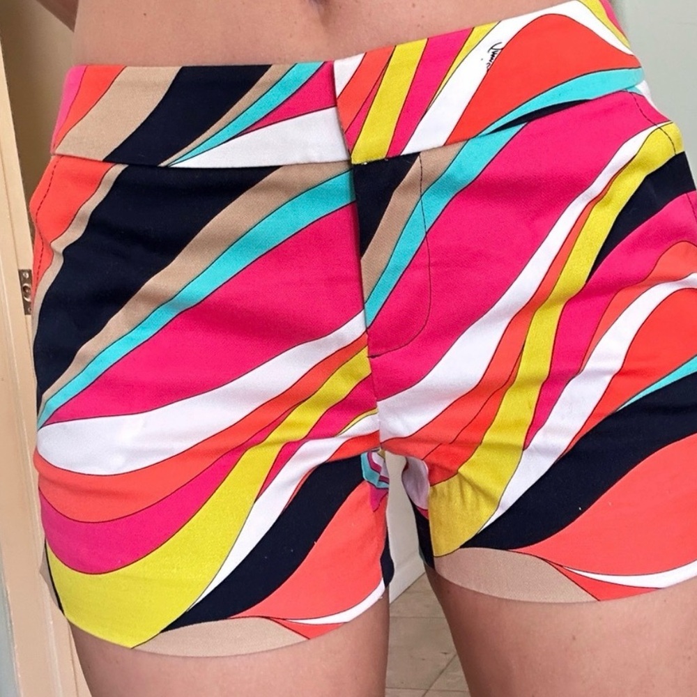 Trina Turk Multicolor Wave-Print Shorts in Pink, Orange, Yellow & Teal